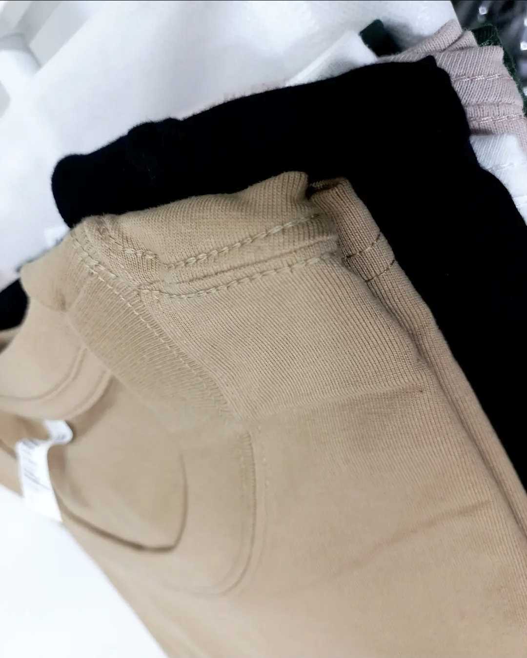 Plain 250g Mid-Weight Premium T-Shirt - Image 4