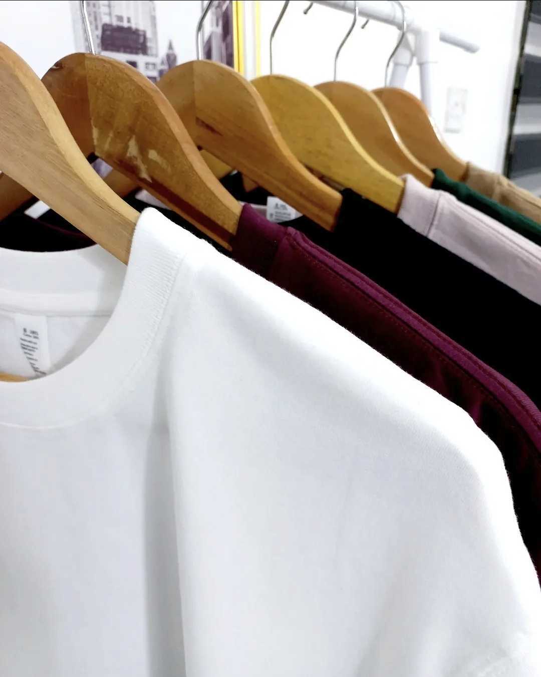 Plain 250g Mid-Weight Premium T-Shirt - Image 6